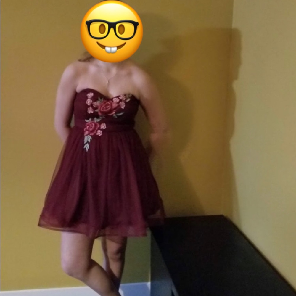 windsor, short formal dress size 3/4 - Picture 1 of 3